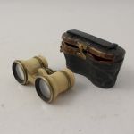 886 9393 OPERA GLASSES